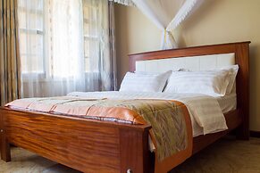 Jinja Safari Hotel