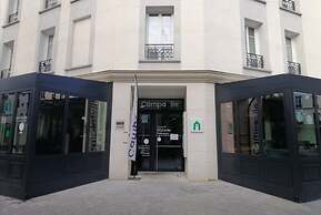 Campanile Paris - Clichy Centre