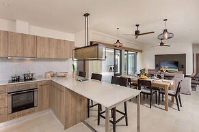 CASABAY Luxury Pool Villas by STAY