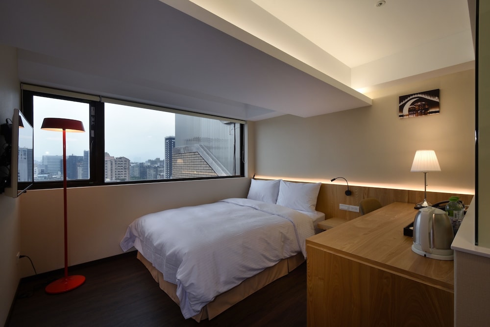 Eastin Taipei Hotel