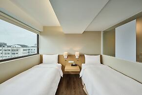 Eastin Taipei Hotel