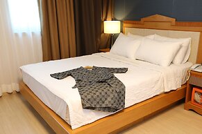 Empire Tourist Hotel