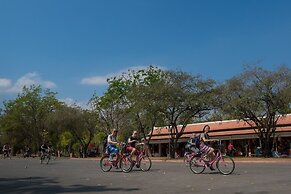 Sukhothai Garden