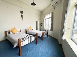 Guest House Umikaji - Hostel