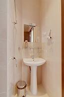 Liva Hotel