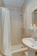 Liva Hotel