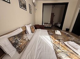 Liva Hotel