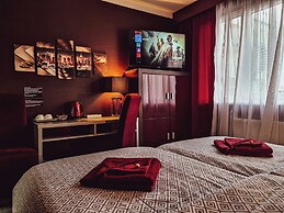 Hotel 108