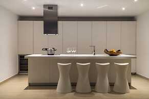 Luxury Villa Eve