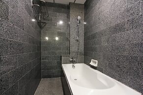 Pula Silom