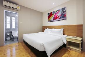 Pula Silom