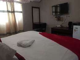 Chiloto Guest House