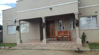 Chiloto Guest House
