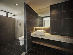Tropics Eight Suites