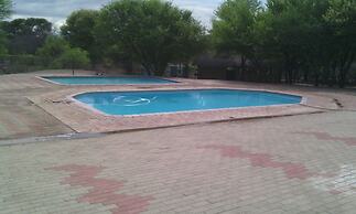 Mikelele Motel