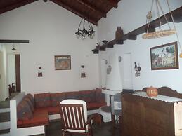 Ilis Villas