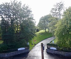 Abinger Guest House
