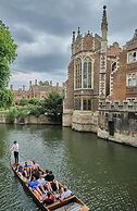 Clayton Hotel Cambridge