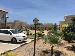 Hill View Inn