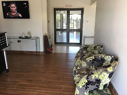Hill View Inn