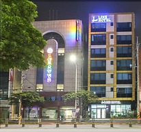 Line Hotel
