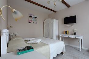 Ambrosio Relais