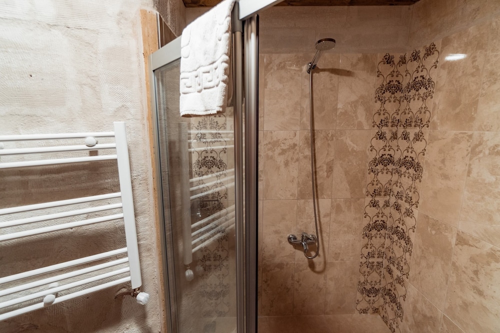 Amber Cave Suites