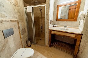 Amber Cave Suites