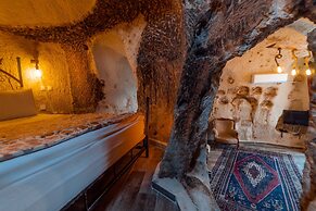 Amber Cave Suites