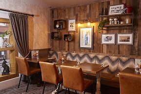 Caledonian Hotel By Greene King Inns