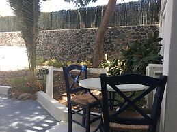 Unique Galini Oia - Adults Only