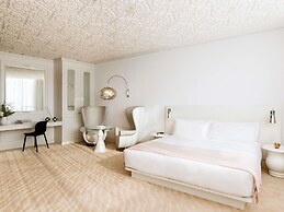 Mondrian Doha