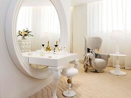Mondrian Doha