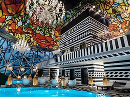 Mondrian Doha