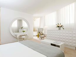 Mondrian Doha