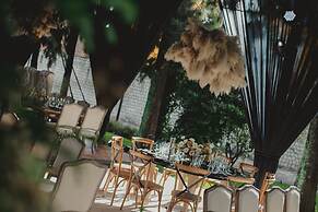 Banyan Tree Puebla