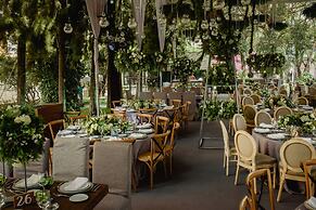 Banyan Tree Puebla