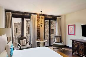 Banyan Tree Puebla