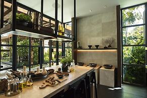 Rosewood Phuket