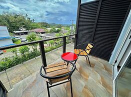 Palau Central Hotel