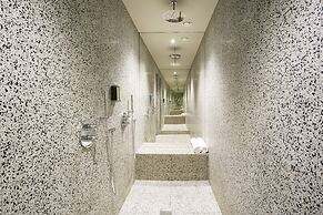 Bullitt Hotel