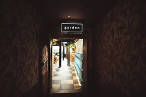 Bullitt Hotel
