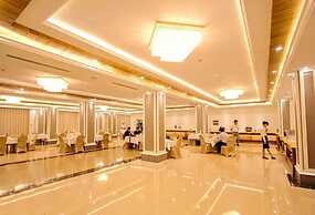 Golden Hotel