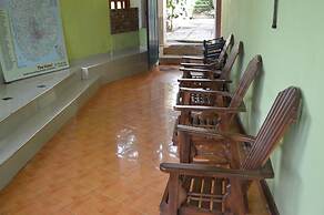 Kandyan Holiday Center