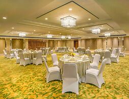 Deventure Sarovar Portico Kapashera