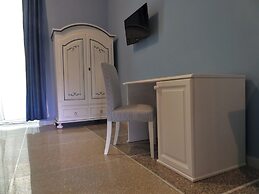 Al 325 rooms ai Fori
