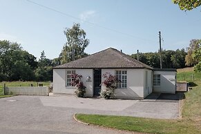Douneside House