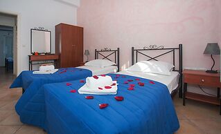 Pantonia Apartments