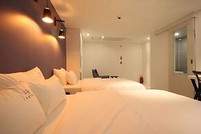 SOYU Hotel
