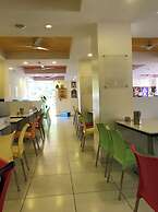 Hotel Ganpat Grand, Palani